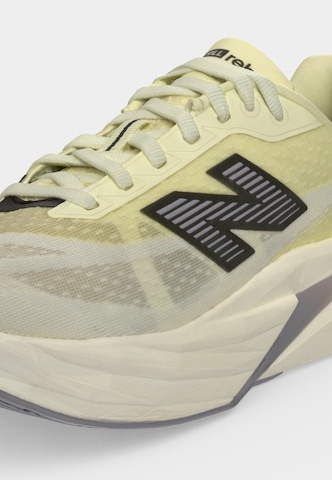 žalia new balance Bėgimo batai 'FuelCell Rebel v5'
