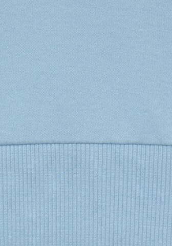 LASCANA Sweatshirt in Blue