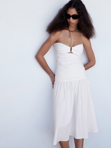 Robe 'Saritas' MANGO en blanc : devant