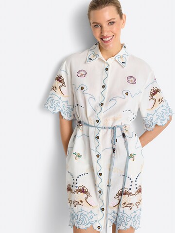 Rochie tip bluză de la Rich & Royal pe alb: față