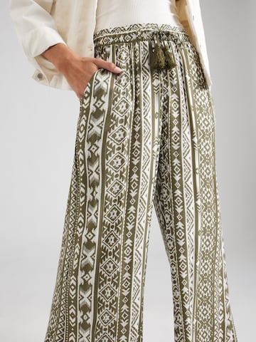 Sublevel Wide leg Pants in Green
