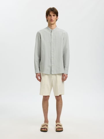 Coupe regular Chemise 'SLHClay' SELECTED en vert