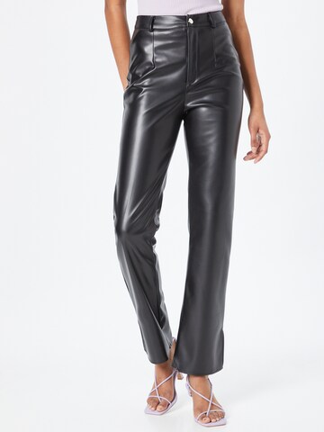 Missguided Regular Broek in Zwart: voorkant