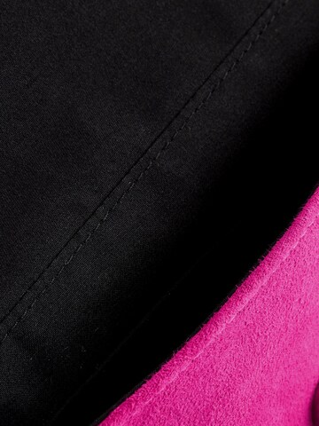 Next Clutch in Pink