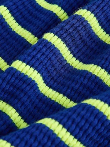 Next Regular Shorts in Blau