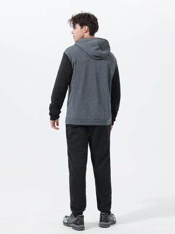 Youthup Sportanzug in Grau