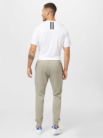 ADIDAS SPORTSWEAR - Fato de treino 'Basic 3-Stripes French Terry' em cinzento