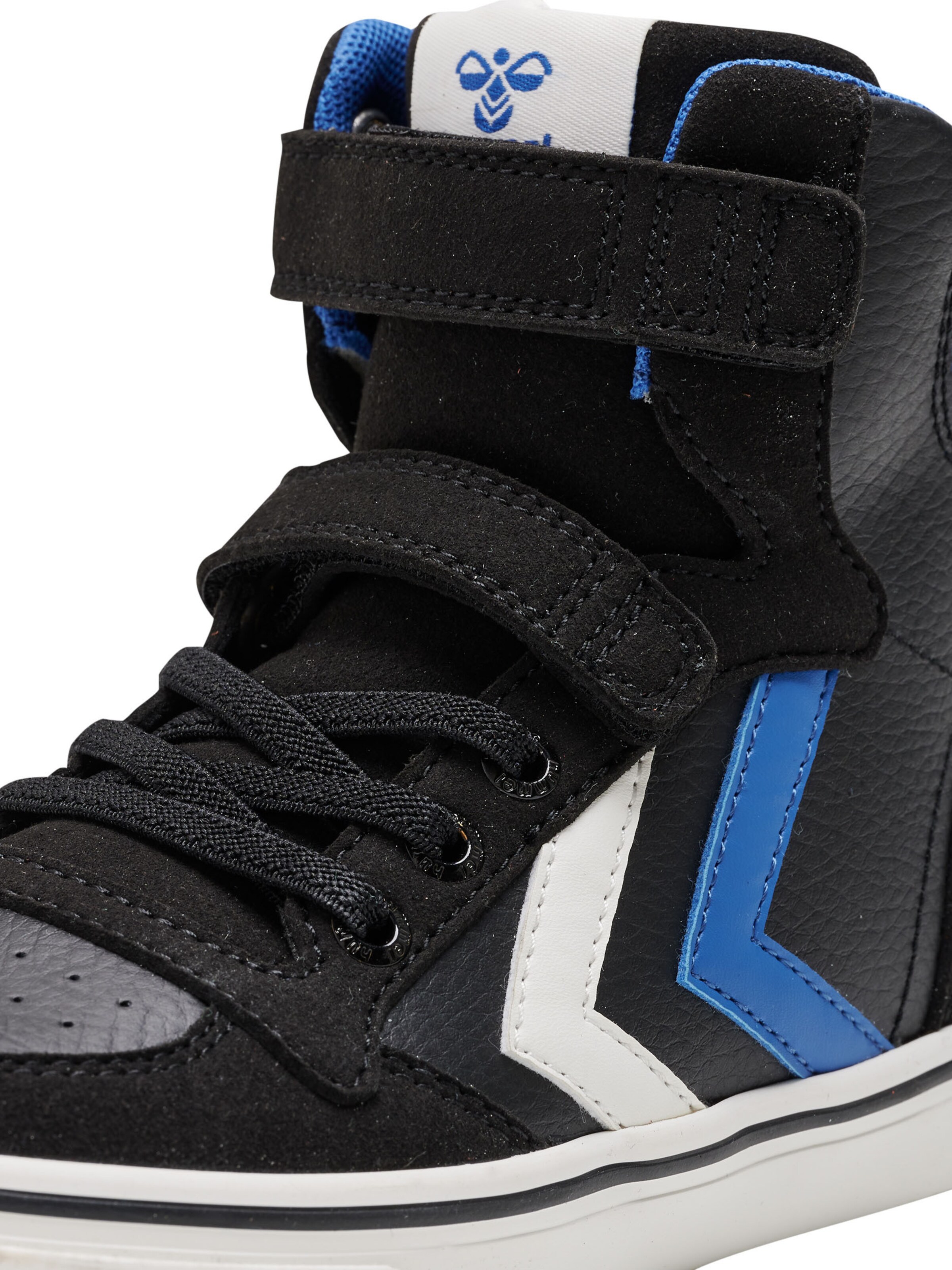 Hummel Sneakers in Black