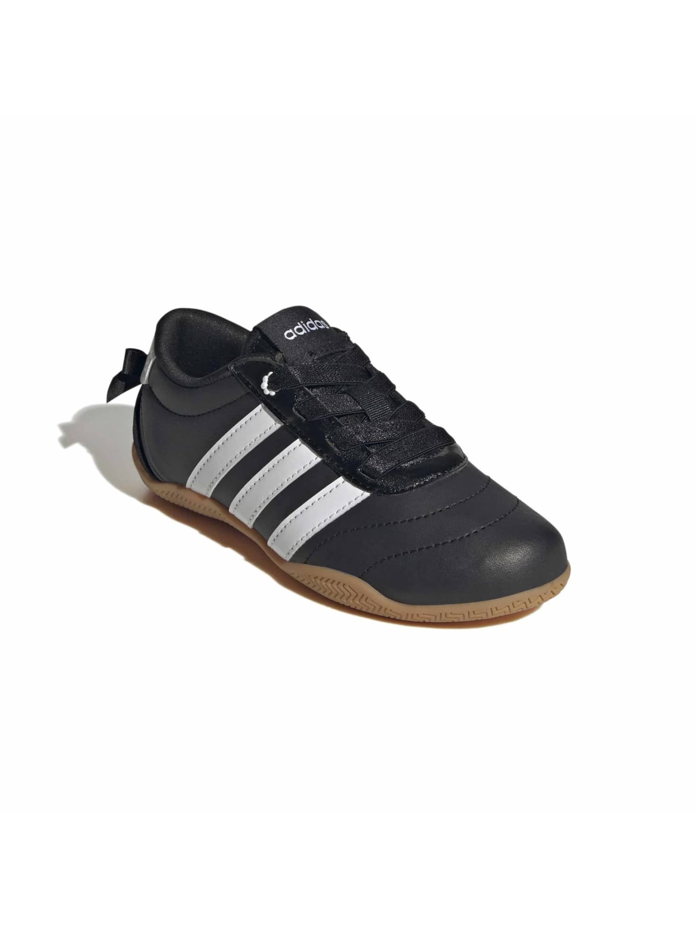 juoda ADIDAS SPORTSWEAR Sportbačiai 'GRAND COURT LO': priekis