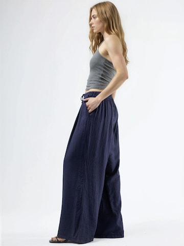 Busem Wide Leg Hose in Blau