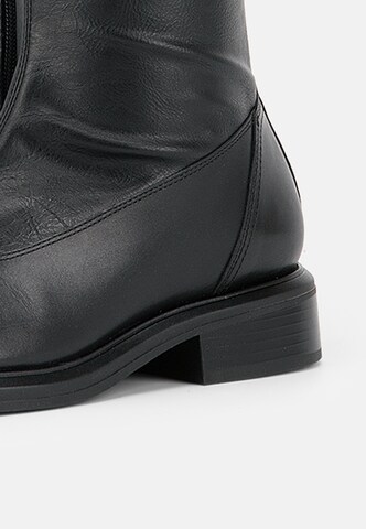 VAGABOND SHOEMAKERS Boots 'ELLIS' in Black