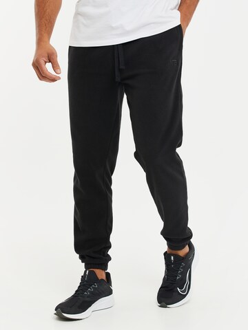 Threadbare Tapered Broek in Zwart: voorkant