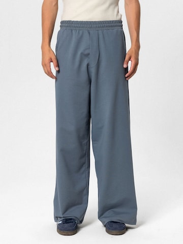 Wide leg Pantaloni 'Anemone' di VAMOS CLO in blu: frontale
