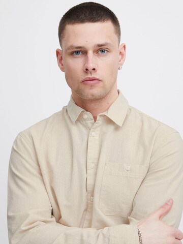BLEND - Ajuste regular Camisa en beige