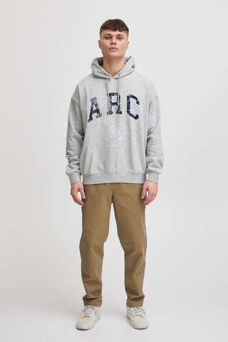 !Solid Sweatshirt 'Galad' in Grau