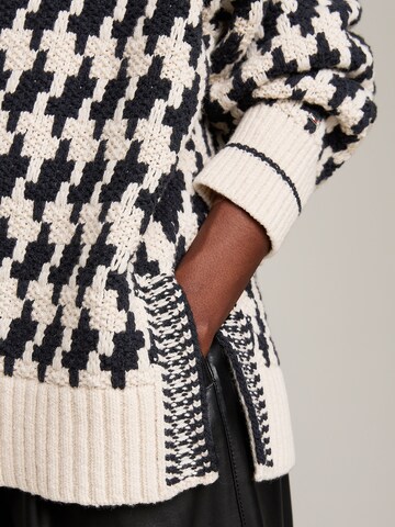 TOMMY HILFIGER Pullover in Beige