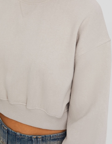 Sweat-shirt Bershka en gris