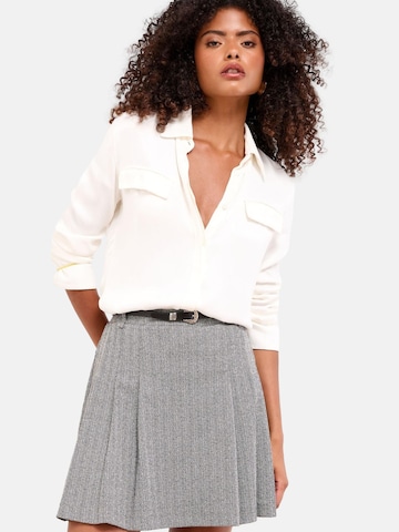 Lipsy Sukňa - Sivá: predná strana