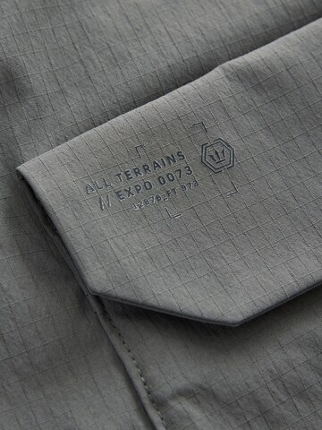 regular Pantaloni di Next in grigio