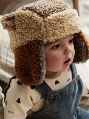 Căciulă de la Next pe bej