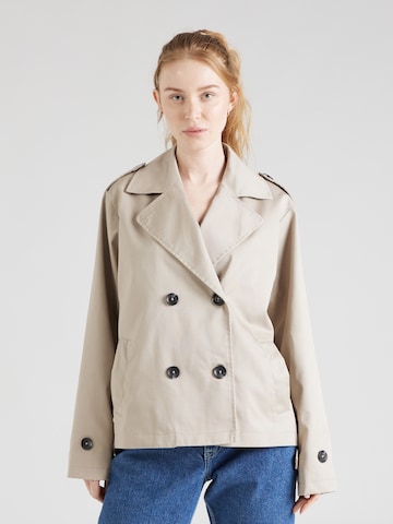 SISTERS POINT Between-Seasons Coat in Beige: front