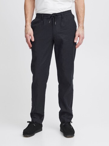 FQ1924 Regular Broek in Blauw: voorkant