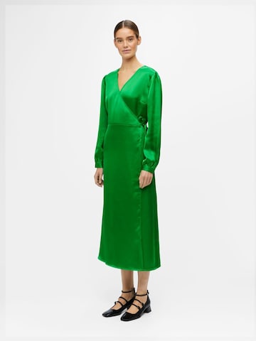 Robe 'Naya' OBJECT en vert