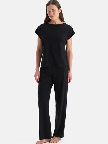 Dagi Пижама в Черный: спереди