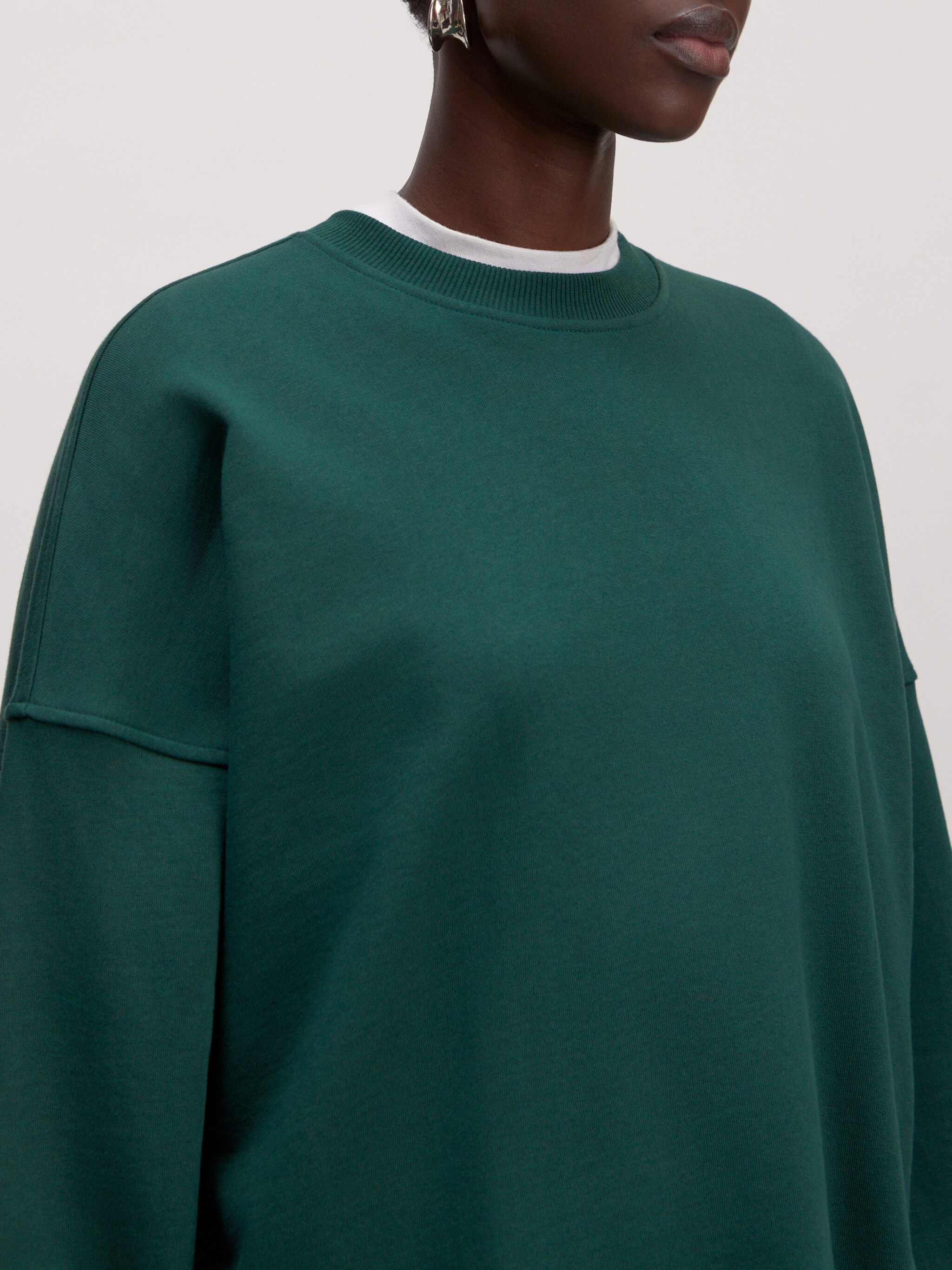 EDITED Produkte Sweatshirt 'Emielia' grün