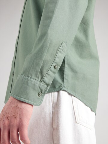 Carhartt WIP Regular fit Overhemd 'Bolton' in Groen