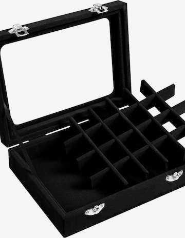 UNIQ Beauty Jewelry storage 'Velvet Jewelry Box - Black' in Black: front
