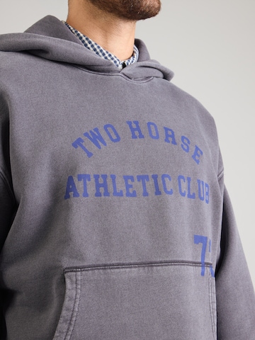 LEVI'S ® Sweatshirt 'Two Horse' in Grau