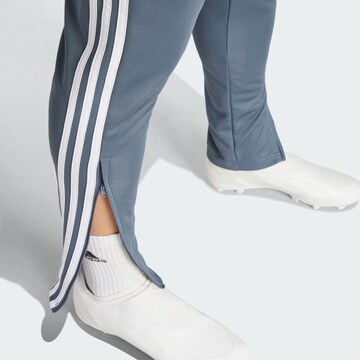 Slimfit Pantaloni sportivi 'Tiro 24' di ADIDAS PERFORMANCE in grigio
