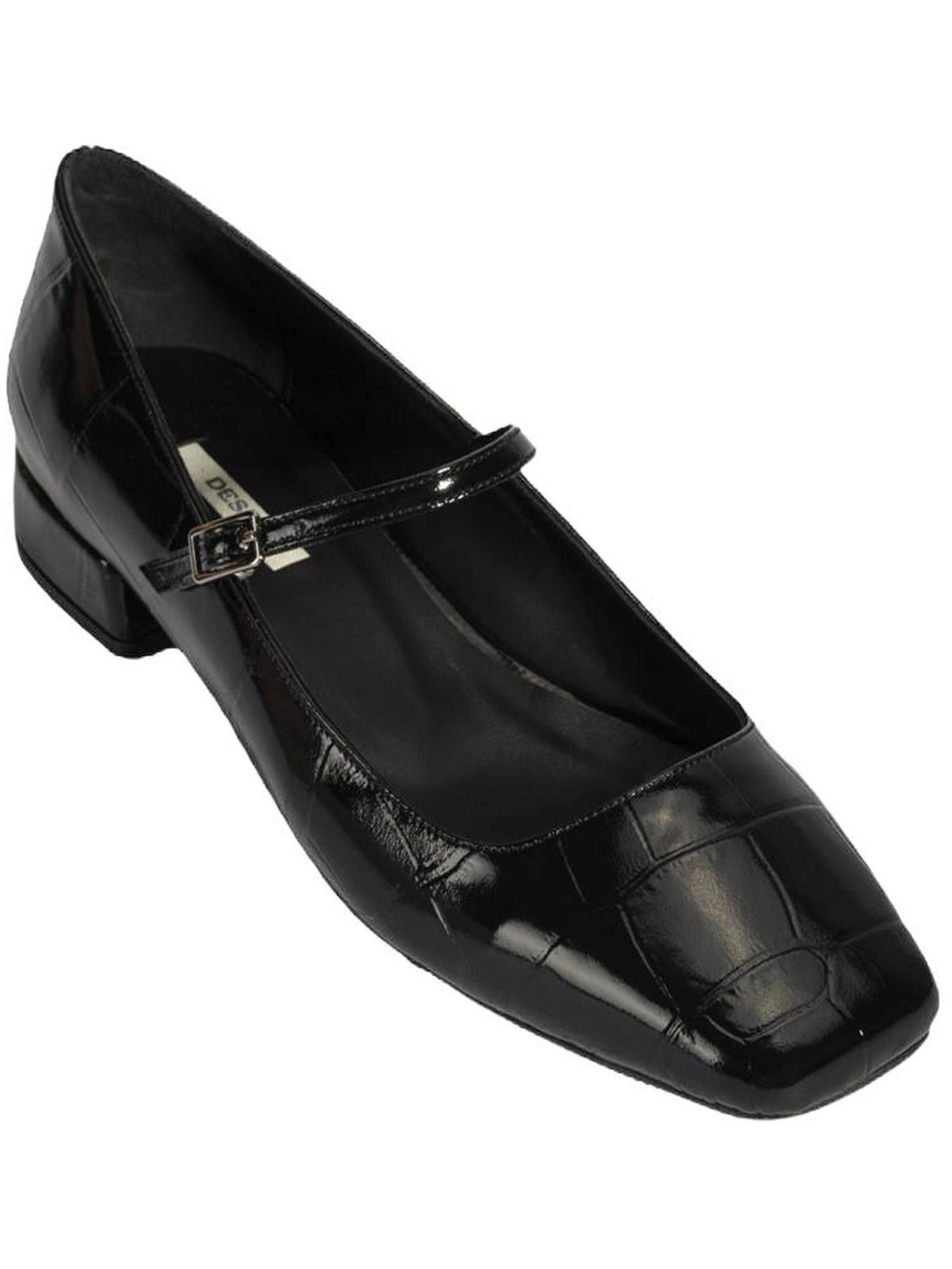 Desa Classic Flats in Black