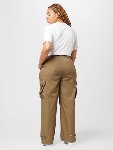 Vero Moda Curve - Pierna ancha Pantalón cargo 'CHARLOTTE' en verde