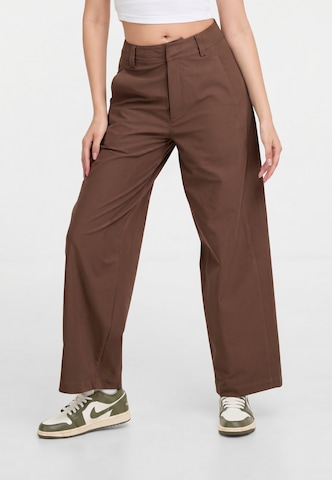 Loosefit Pantaloni 'Zanna' di 2Y Studios in marrone