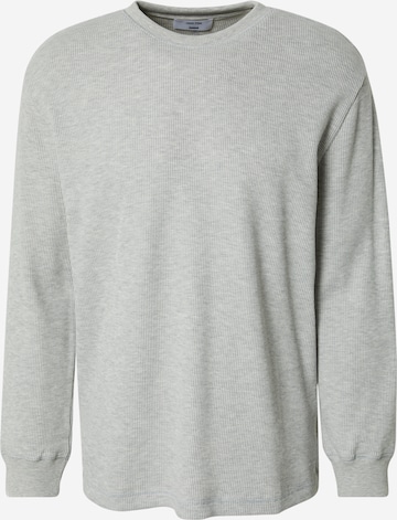 DAN FOX APPAREL Sweater 'Christian' in Grey: front