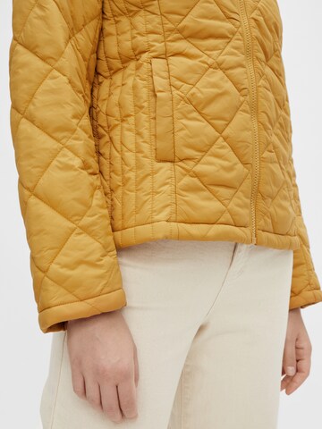 OBJECT Between-season jacket 'OBJLOTA' in Yellow