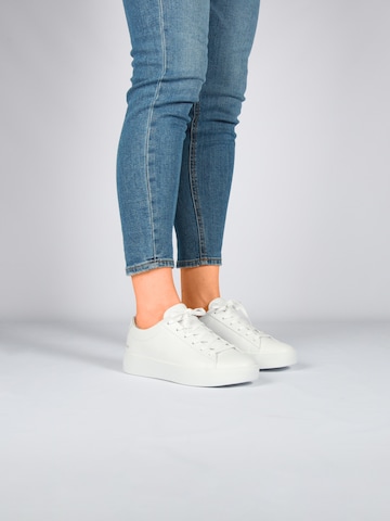 BLACKSTONE Sneaker low 'MAYNARD'‌‌ in Weiß