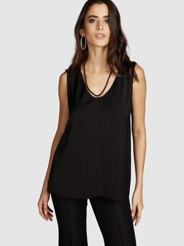 MARC AUREL Top in Black: front