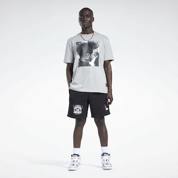 Reebok Regular Shorts 'Iverson' in Schwarz