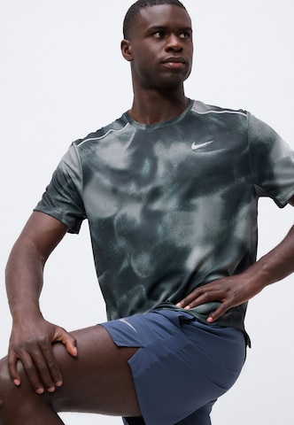 pilka NIKE Sportiniai marškinėliai 'Miler'
