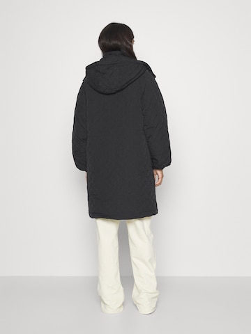 Desigual Ανοιξιάτικο και φθινοπωρινό παλτό σε μαύρο