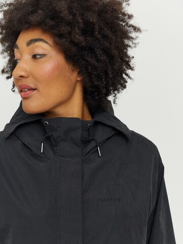 mazine Between-seasons parka 'Ella' in Black