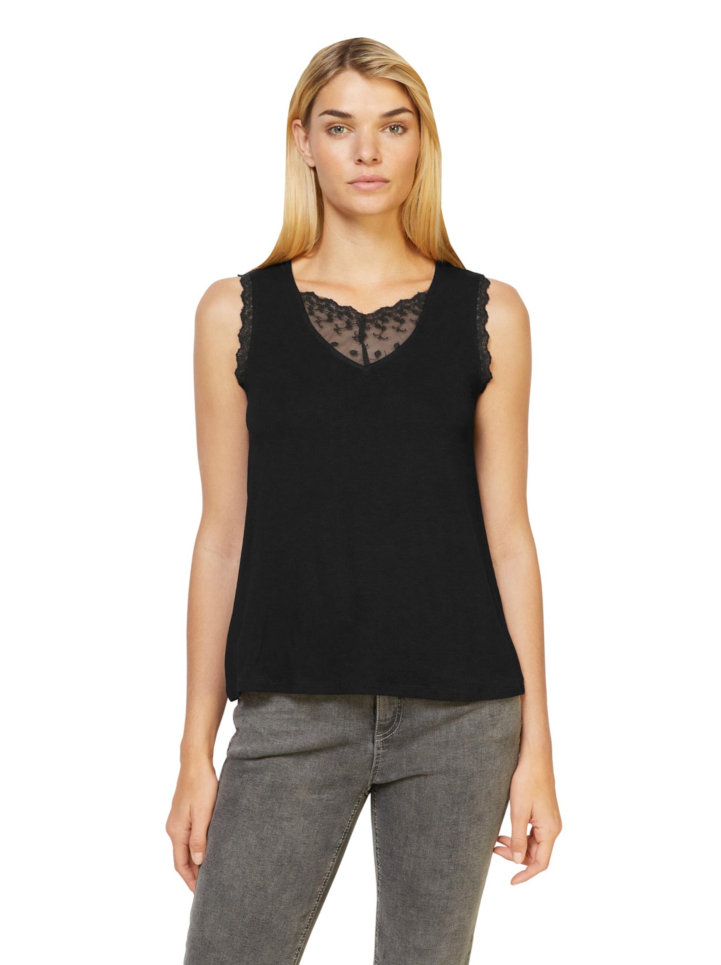 heine Топ в черно: отпред