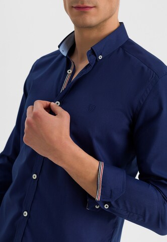 Jimmy Sanders Slim fit Button Up Shirt in Blue