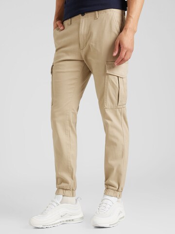 Tapered Pantaloni cargo 'MARCO JOE' di JACK & JONES in beige: frontale