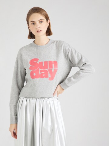 PIECES Sweatshirt 'PCPYRA' in Grey: front