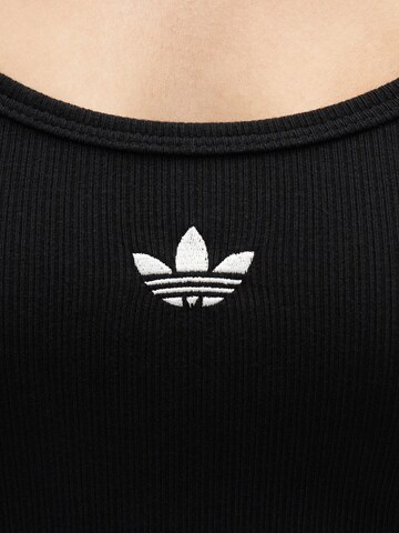 Combinaison 'ESS' ADIDAS ORIGINALS en noir