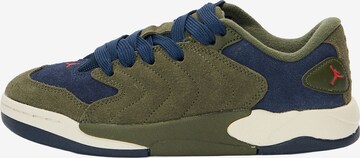 Jordan Sneakers in Green: front